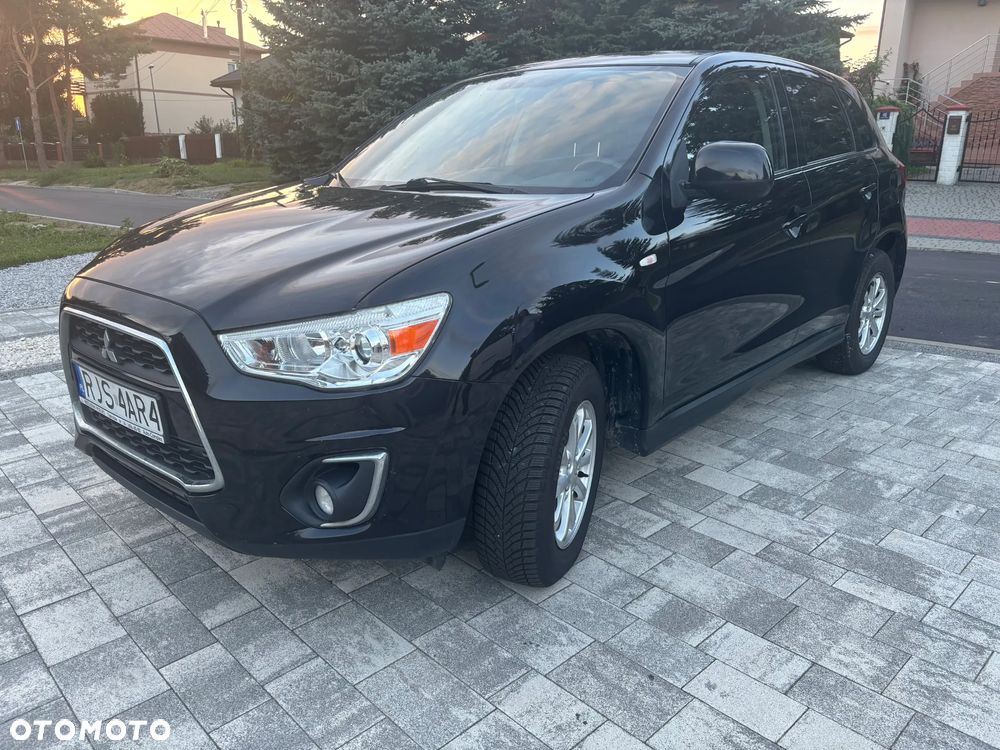 Mitsubishi ASX 1.8 DID Invite 4WD - 11