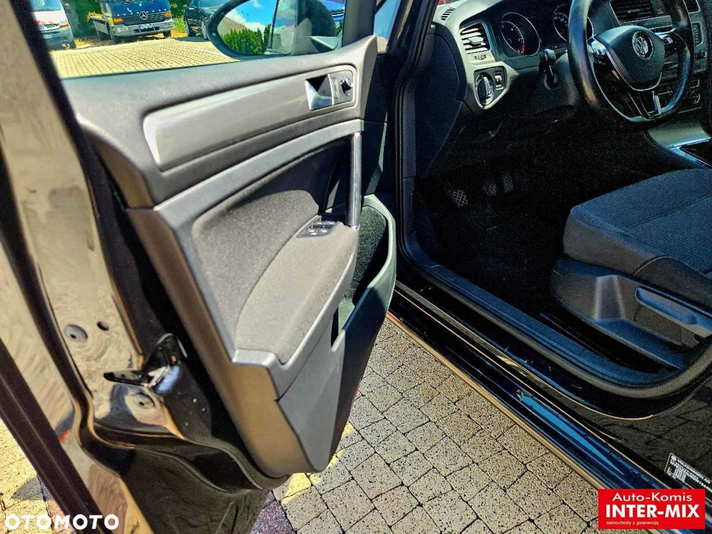 Volkswagen Golf - 20
