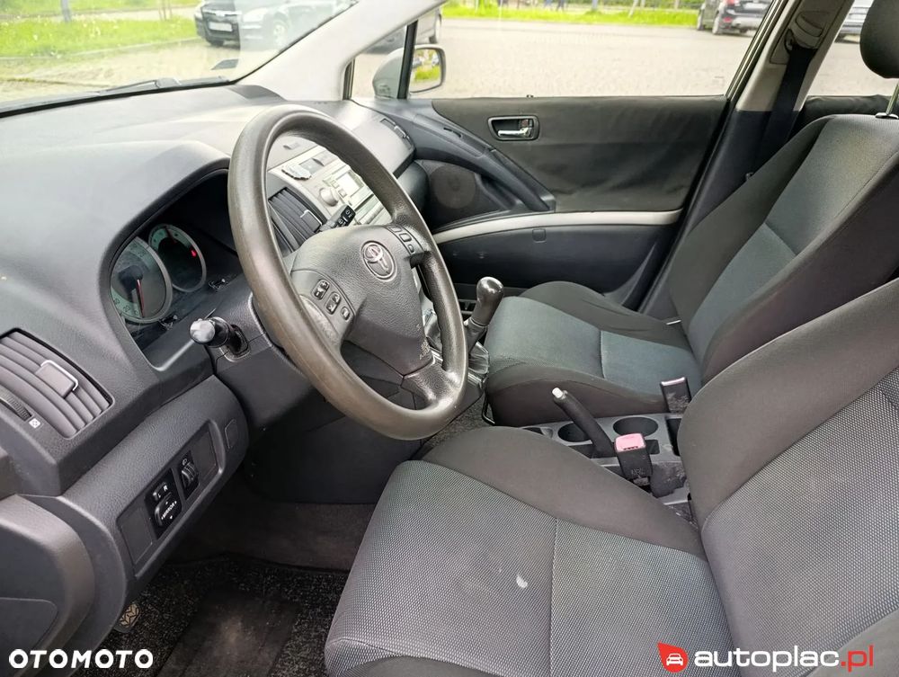 Toyota Corolla Verso 2.0 D-4D Prestige - 12