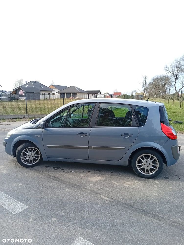 Renault Scenic 1.6 16V Avantage - 2
