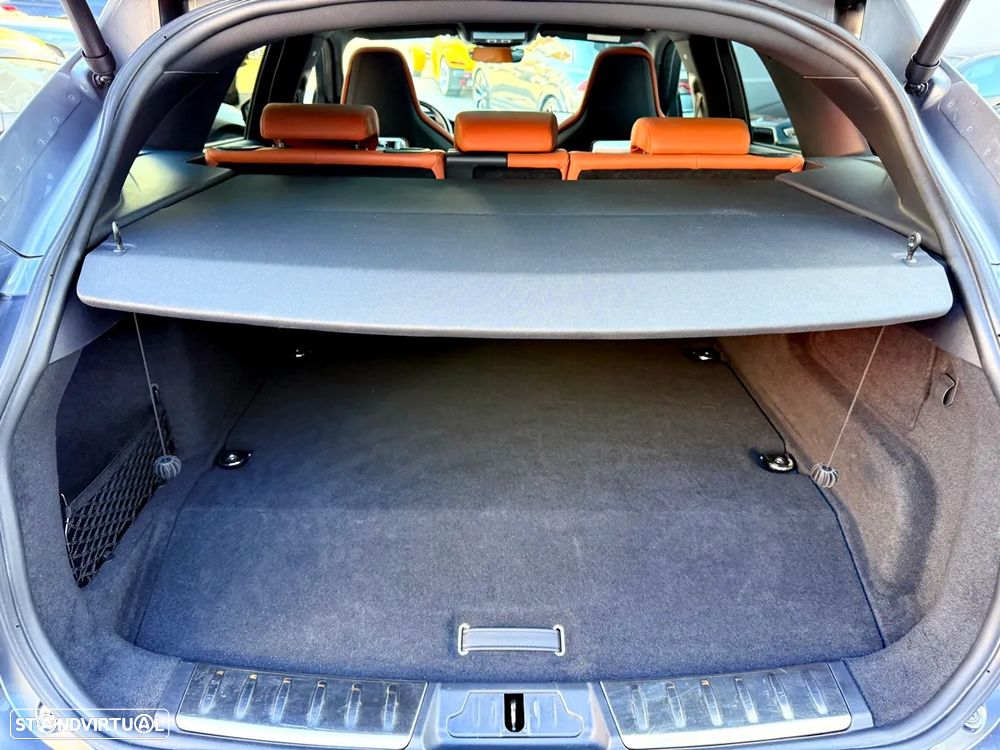 Jaguar F-Pace 2.0 P400e AWD R-Dynamic HSE - 38