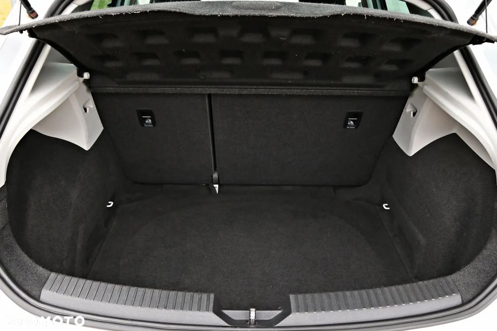 Seat Leon 2.0 TDI DPF Style - 37