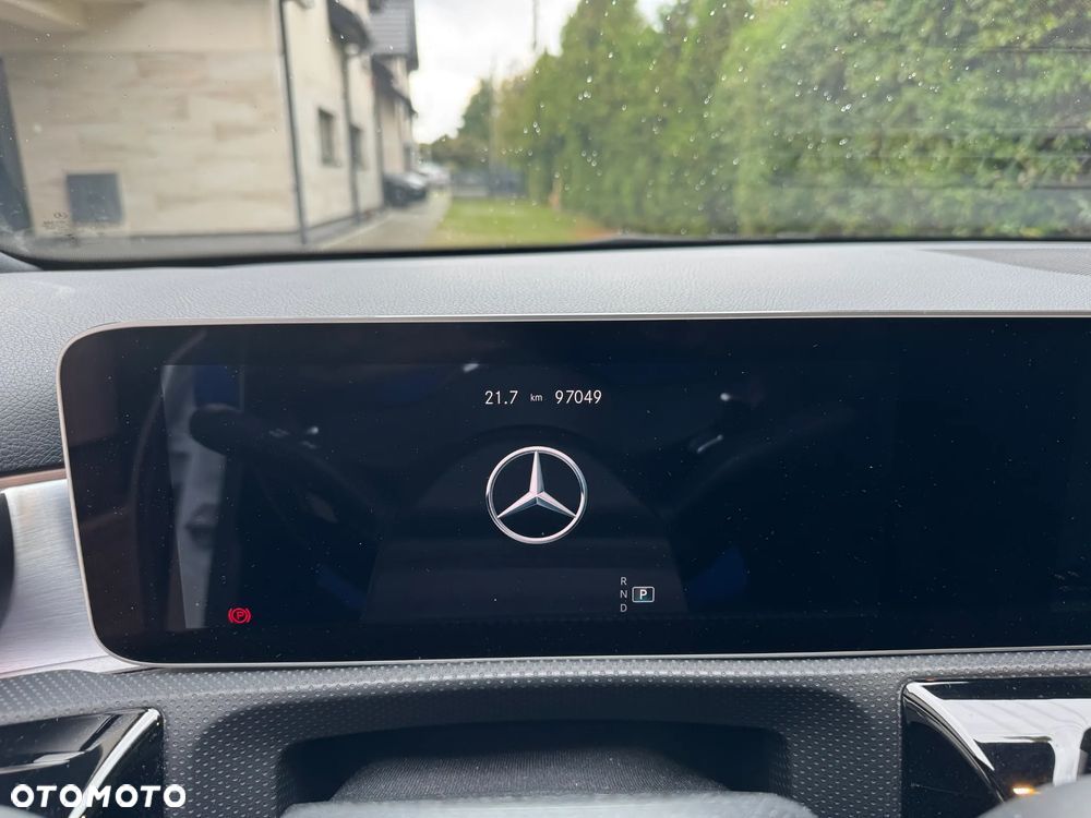 Mercedes-Benz Klasa A 180 AMG Line 7G-DCT - 5
