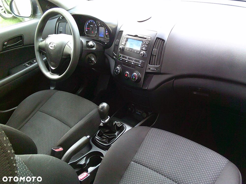 Hyundai i30 1.4 Classic + - 20