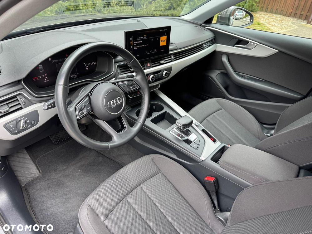 Audi A4 Limousine 40 TFSI mHEV Advanced S tronic - 29