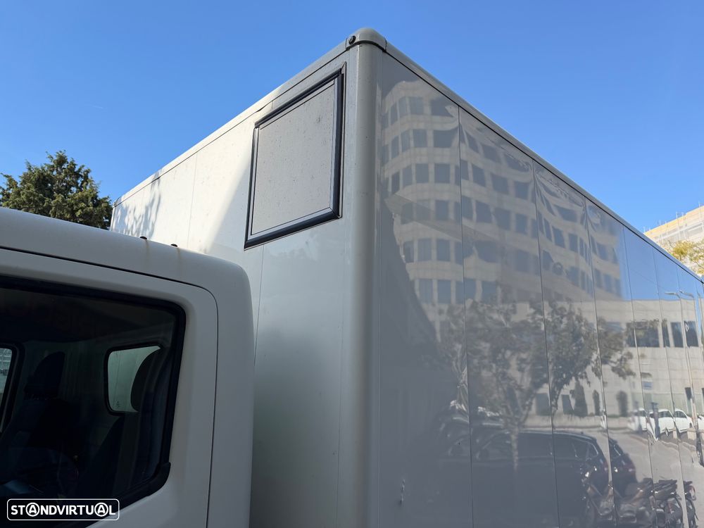 Nissan NT400 Cabstar - 8