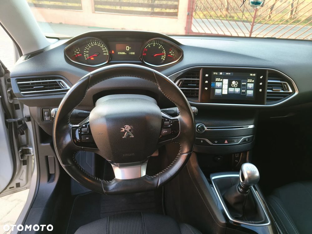 Peugeot 308 BlueHDi 120 Stop & Start Active - 11