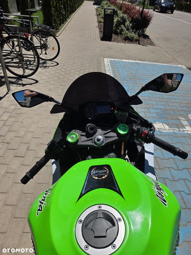 Kawasaki ZXR - 6