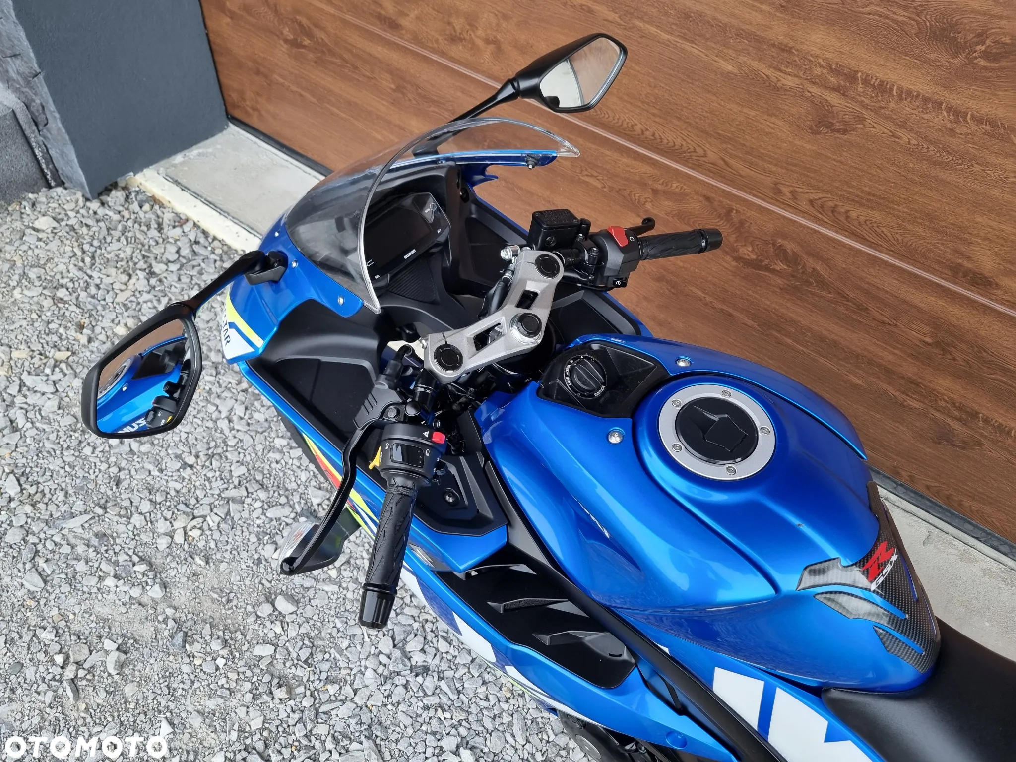 Suzuki GSX-R - 13