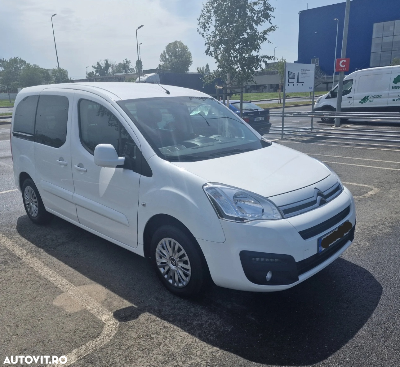 Citroën Berlingo 1.6 BlueHDi 75 BVM5 Live - 2