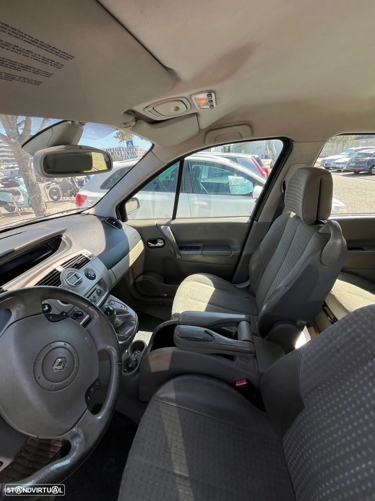 Renault Scénic - 7