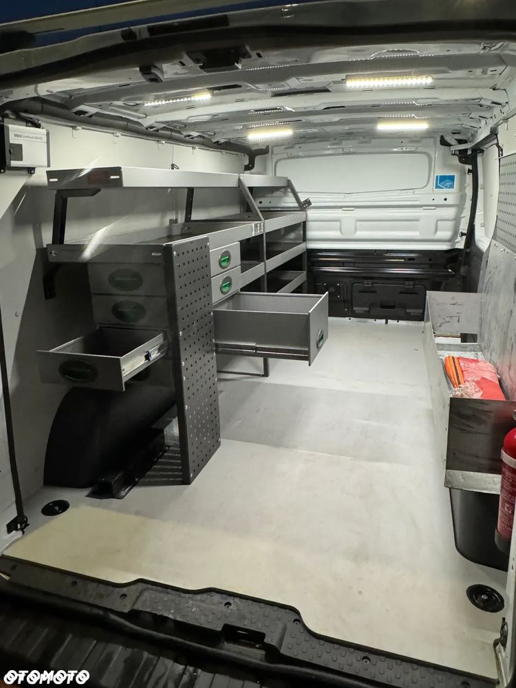 Renault Trafic - 1
