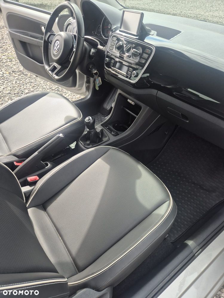 Volkswagen up! - 7
