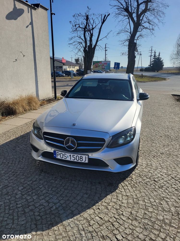 Mercedes-Benz Klasa C 220 d 4MATIC 9G-TRONIC - 31