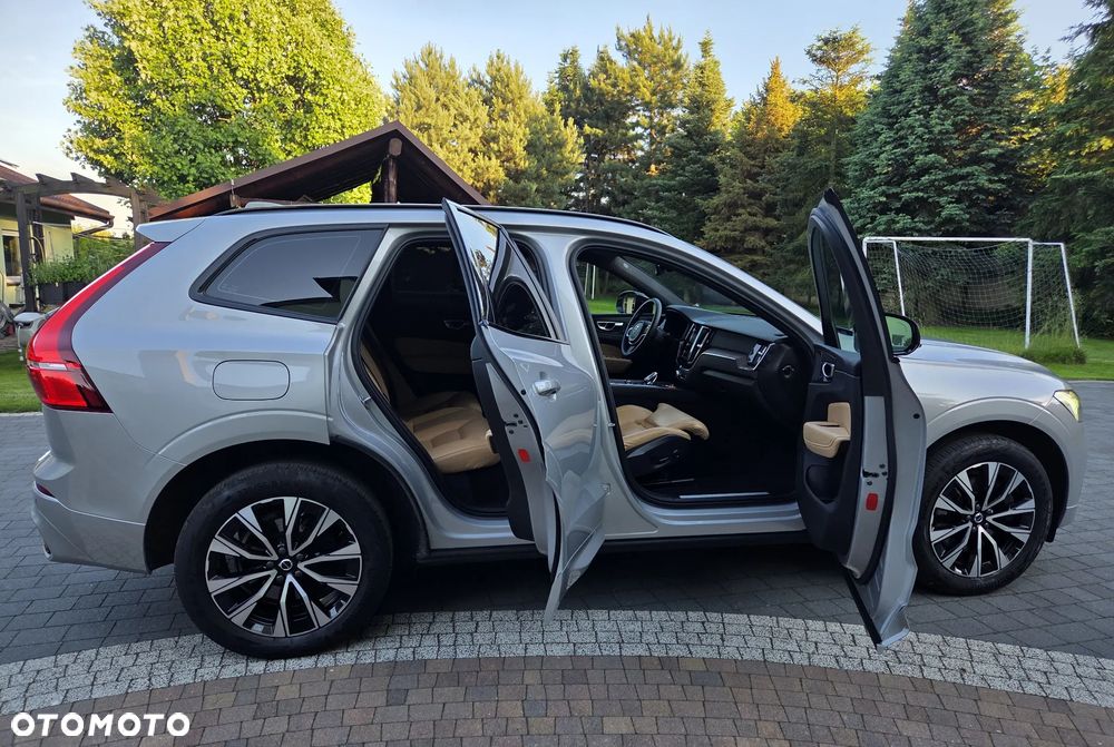 Volvo XC 60 B4 D Ultimate Dark - 13