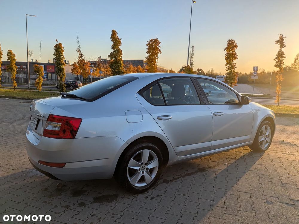 Skoda Octavia 2014 photo 4