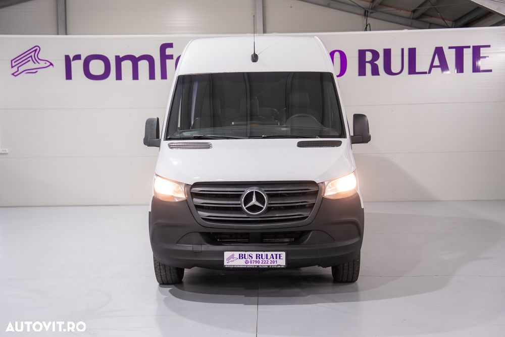 Mercedes-Benz Sprinter - 5