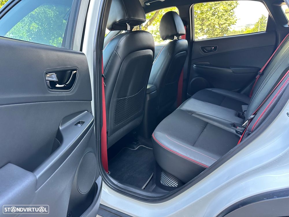 Hyundai Kauai 1.6 GDi HEV Premium - 28