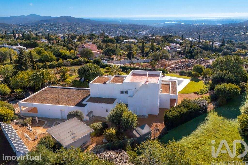 Moradia isolada T3 em Santa Bárbara de Nexe de 371,72 m2 - Grande imagem: 4/40