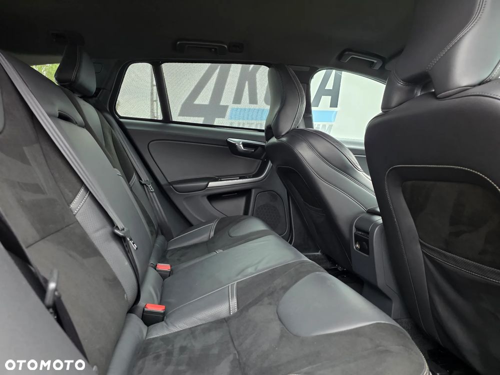 Volvo V60 T4 Geartronic R-Design - 14