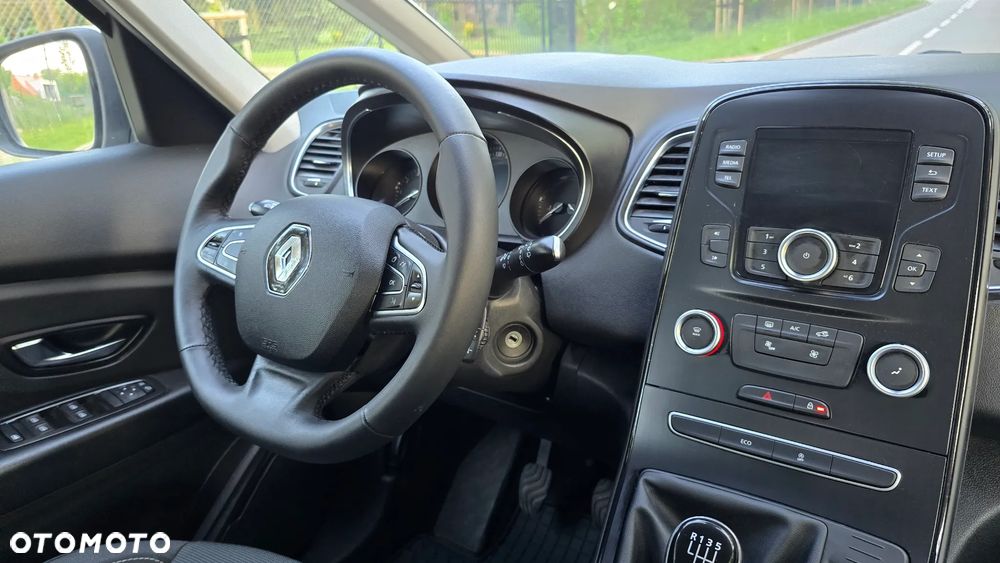 Renault Scenic ENERGY TCe 115 LIFE - 16