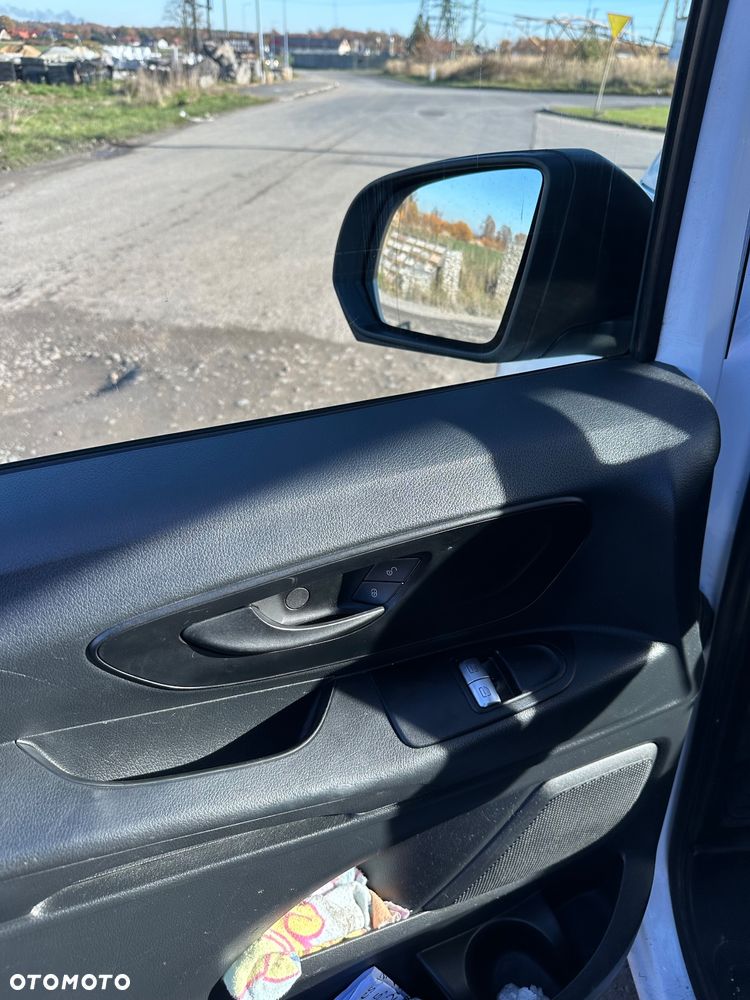 Mercedes-Benz Vito - 10