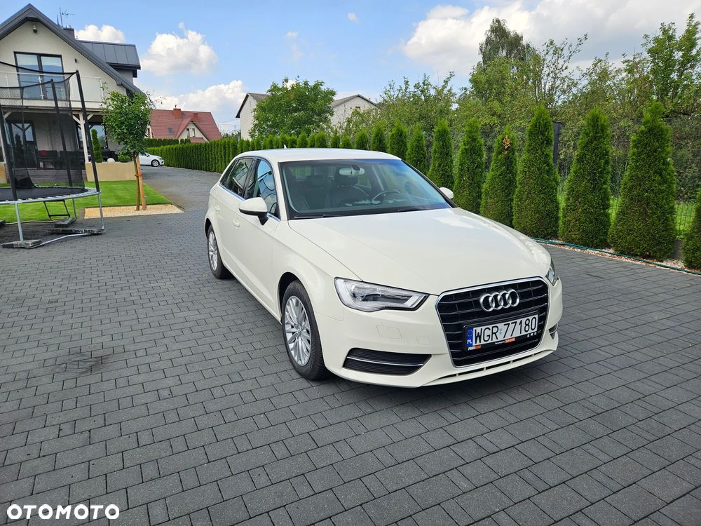 Audi A3 Sportback 2.0 TDI S tronic - 5