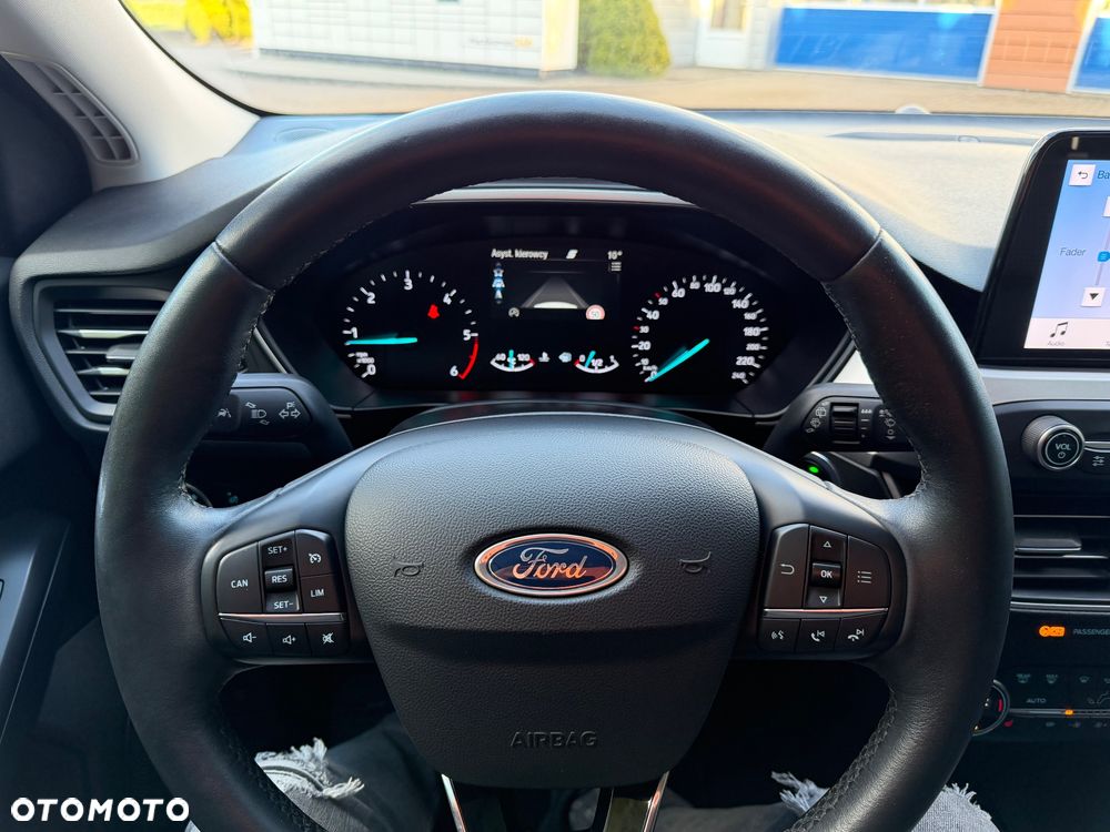 Ford Focus 2.0 TDCi DPF Start-Stopp-System Titanium - 25