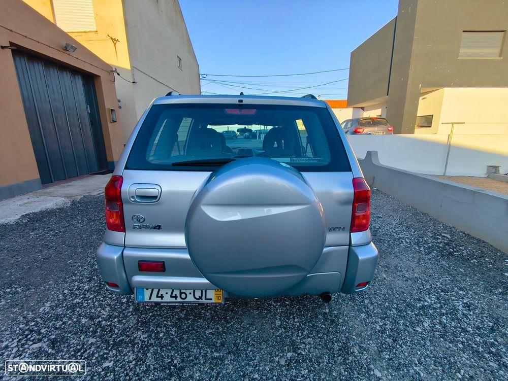 Toyota RAV4 2.0 Pack 2 - 12