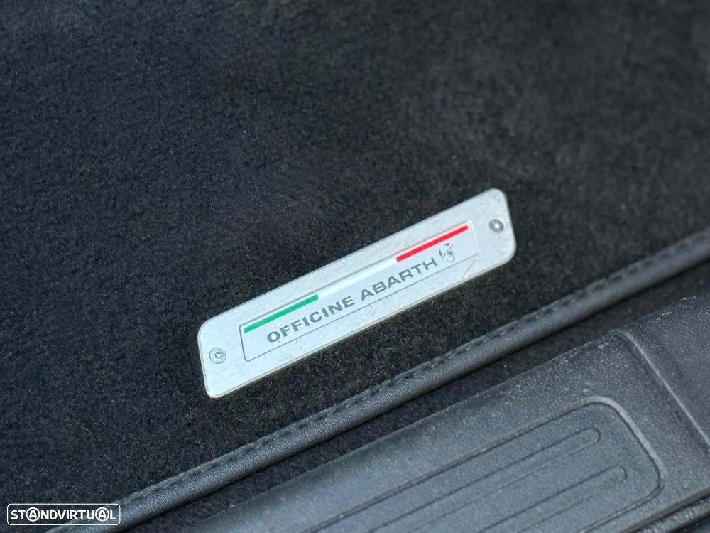 Abarth 695 Competizione - 11