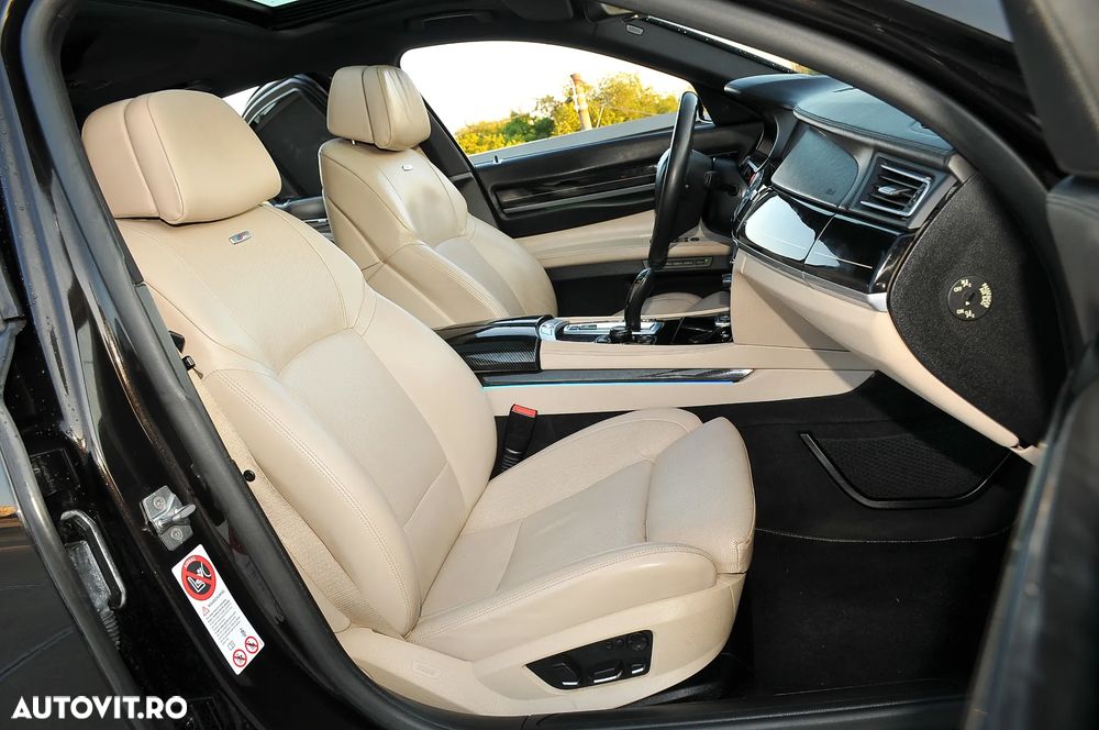 BMW Seria 7 740d xDrive Aut. - 12