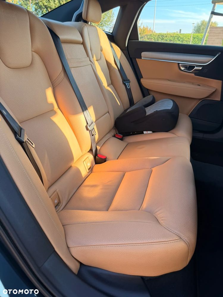 Volvo S90 D3 Momentum - 17