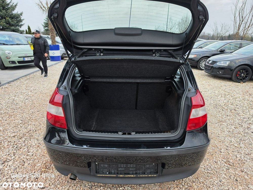 BMW Seria 1 116i - 40