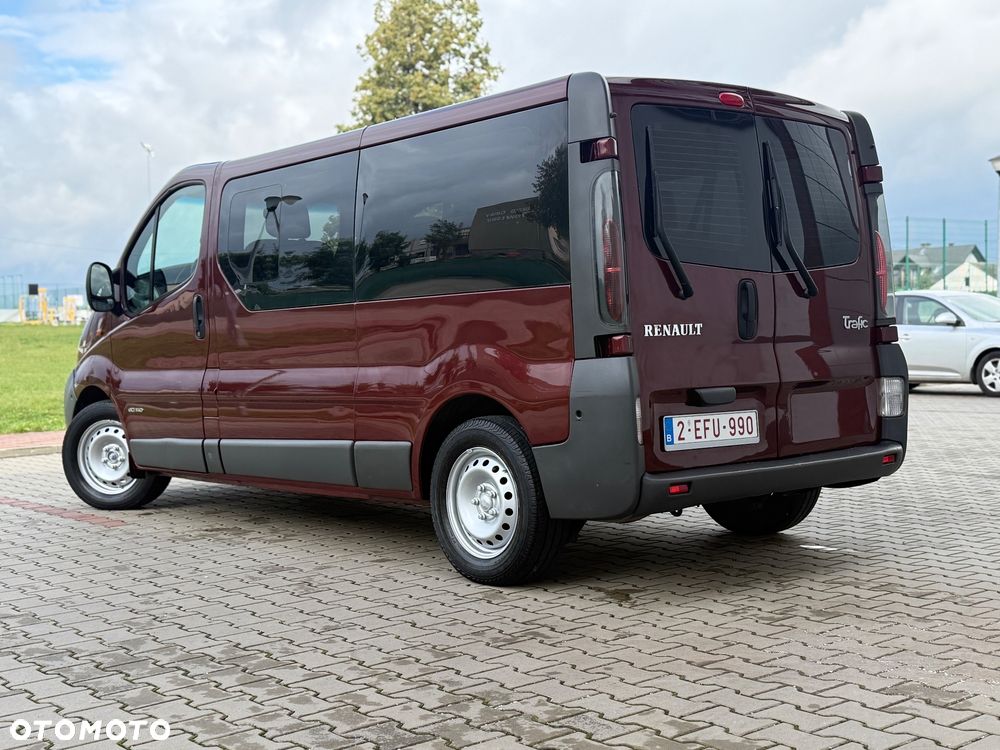 Renault Trafic 2.5 dCi L2H1 - 23