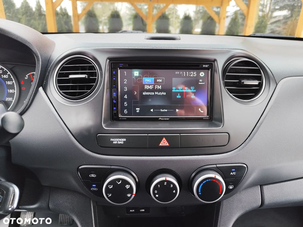 Hyundai i10 1.2 YES Gold - 26