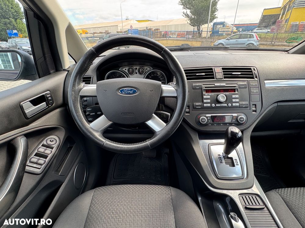 Ford C-Max - 11