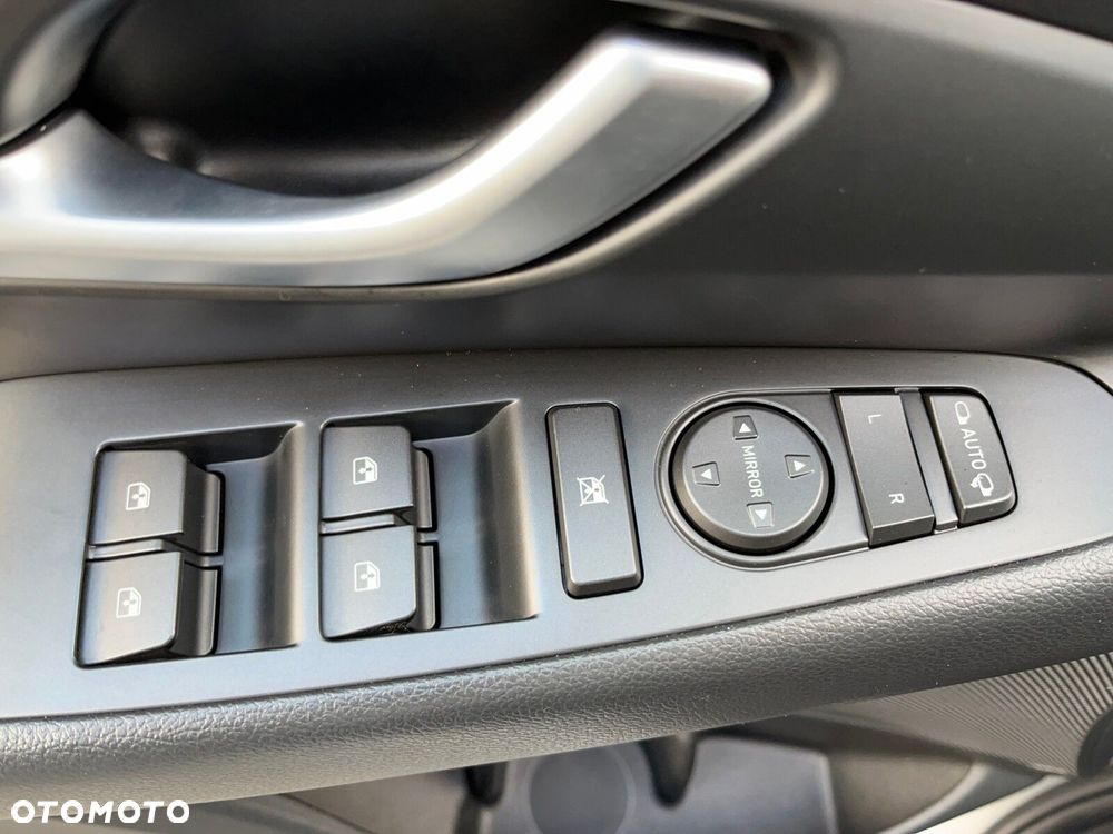 Hyundai i30 1.4 T-GDI Comfort DCT - 10