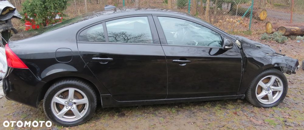 VOLVO S60 II 2.0 D2 LAKIER 717-46 NA CZĘŚCI - 12