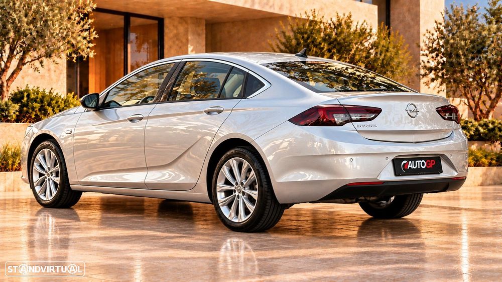 Opel Insignia Grand Sport 1.5 - 8