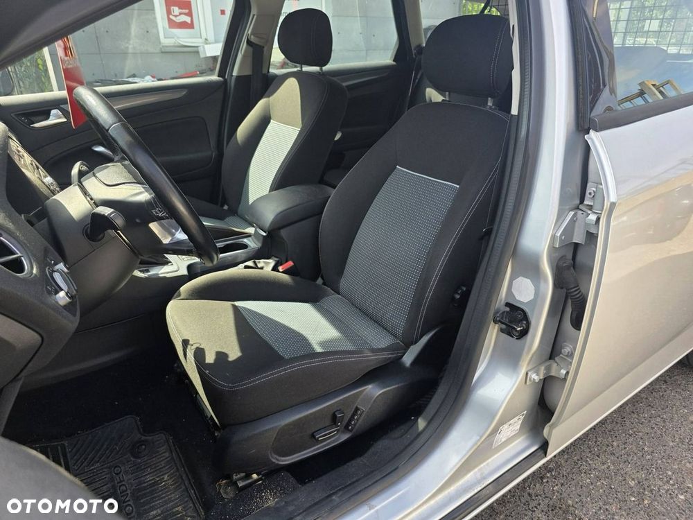 Ford Mondeo 2.0 TDCi Ambiente - 6