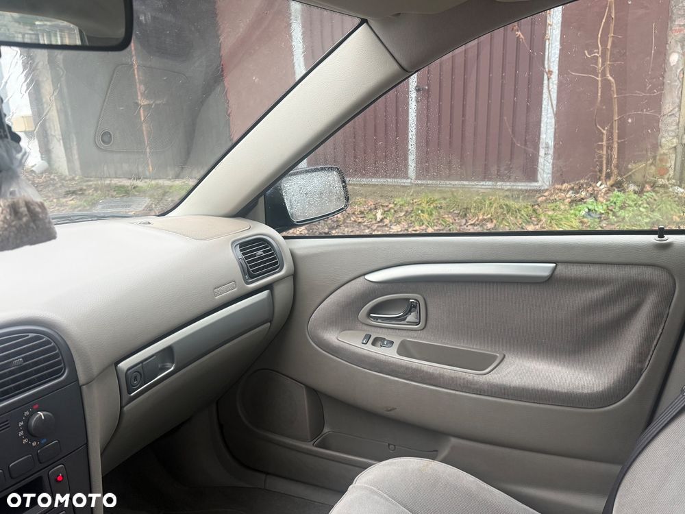 Volvo V40 1.8 Edition Plus - 11