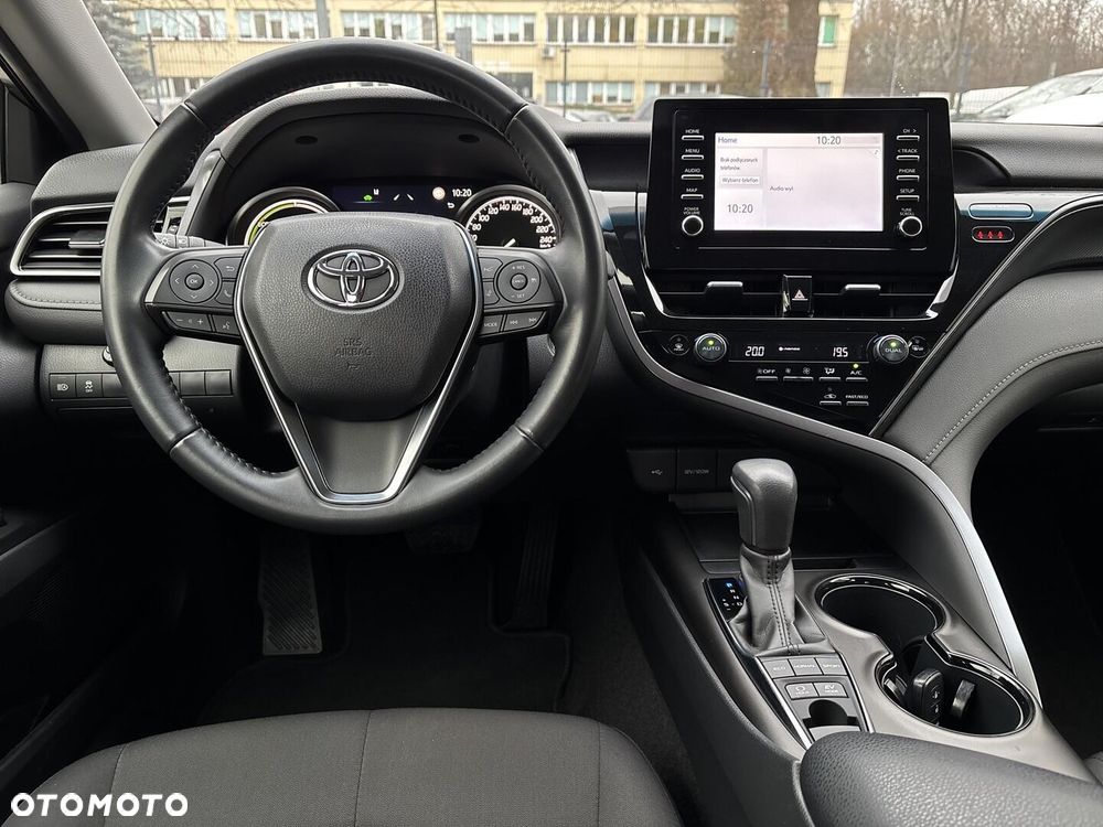 Toyota Camry 2.5 Hybrid Comfort CVT - 14