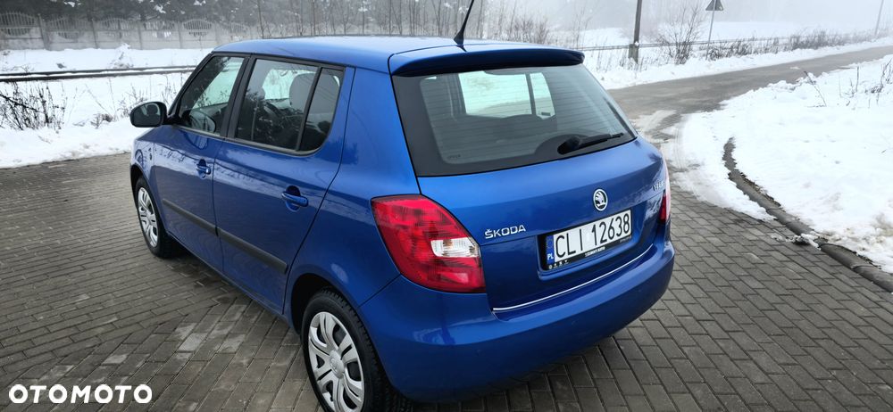 Skoda Fabia 1.4 16V Elegance Plus - 10