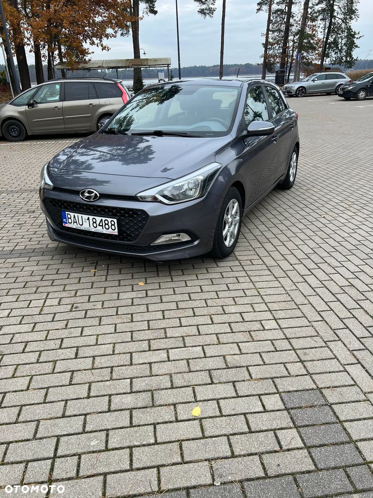 Hyundai i20 - 15