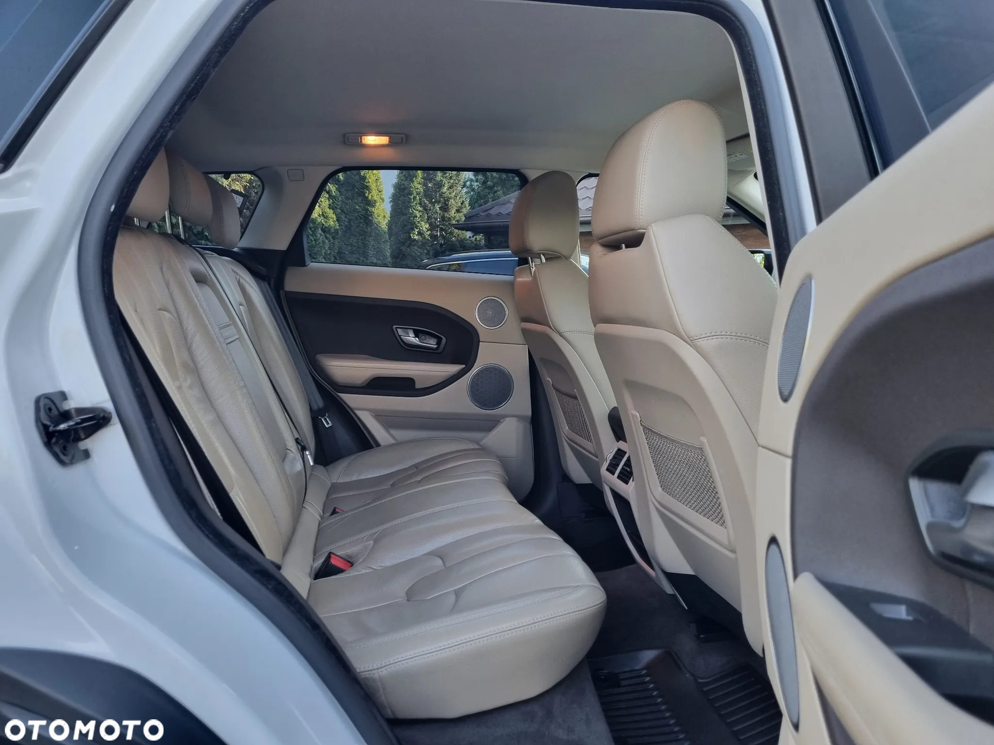 Land Rover Range Rover Evoque 2.0Si4 Prestige - 9