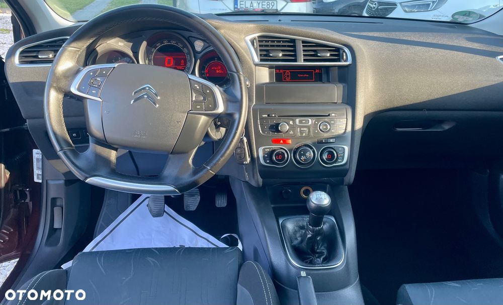 Citroën C4 VTi 120 Exclusive - 4