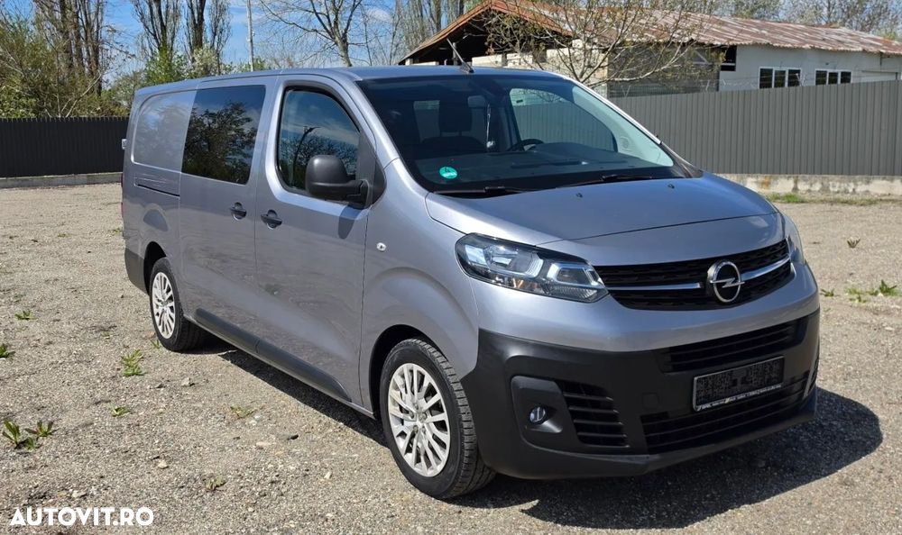 Opel Vivaro 2.0 CDTI 150CP Combi L2H1 (L) Standard - 2