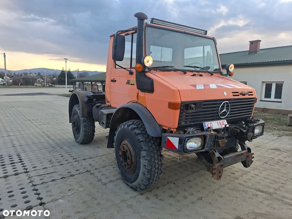 Mercedes-Benz Unimog - 2