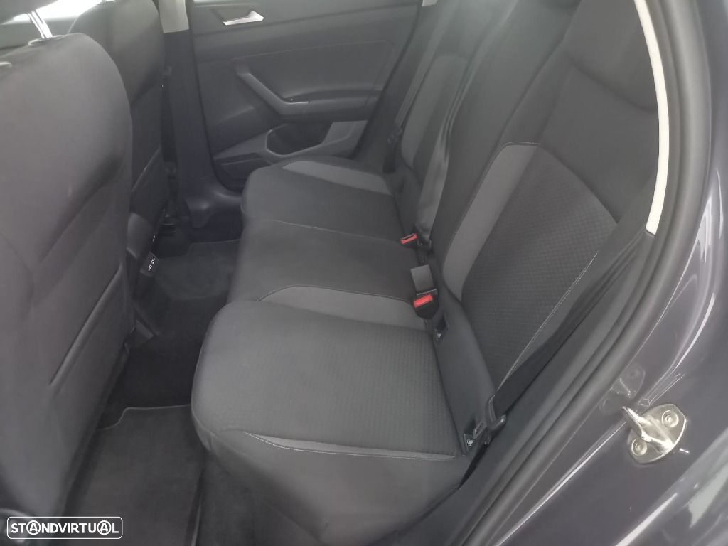 VW Taigo 1.0 TSI Urban - 12