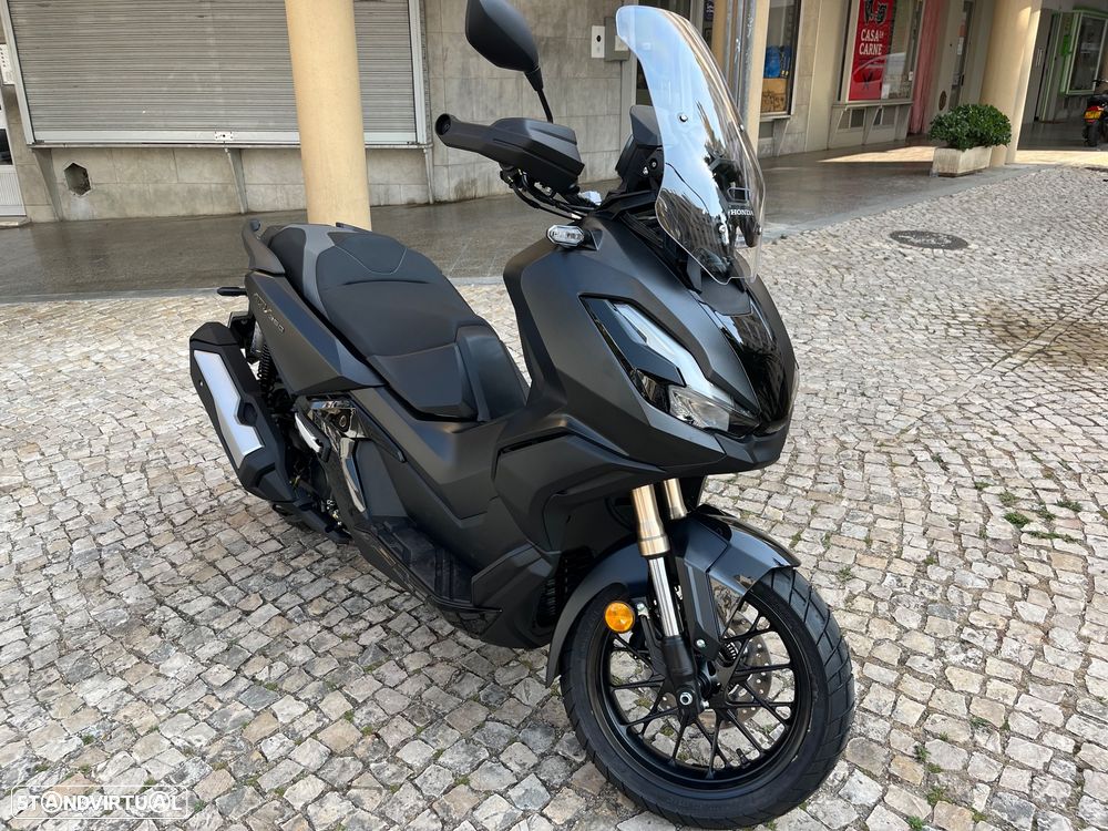 Honda ADV - 3